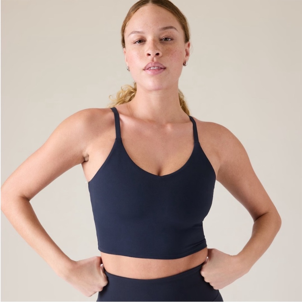NWOT Athleta | Elation V-Neck Longline Bra A-C | Navy | Size M